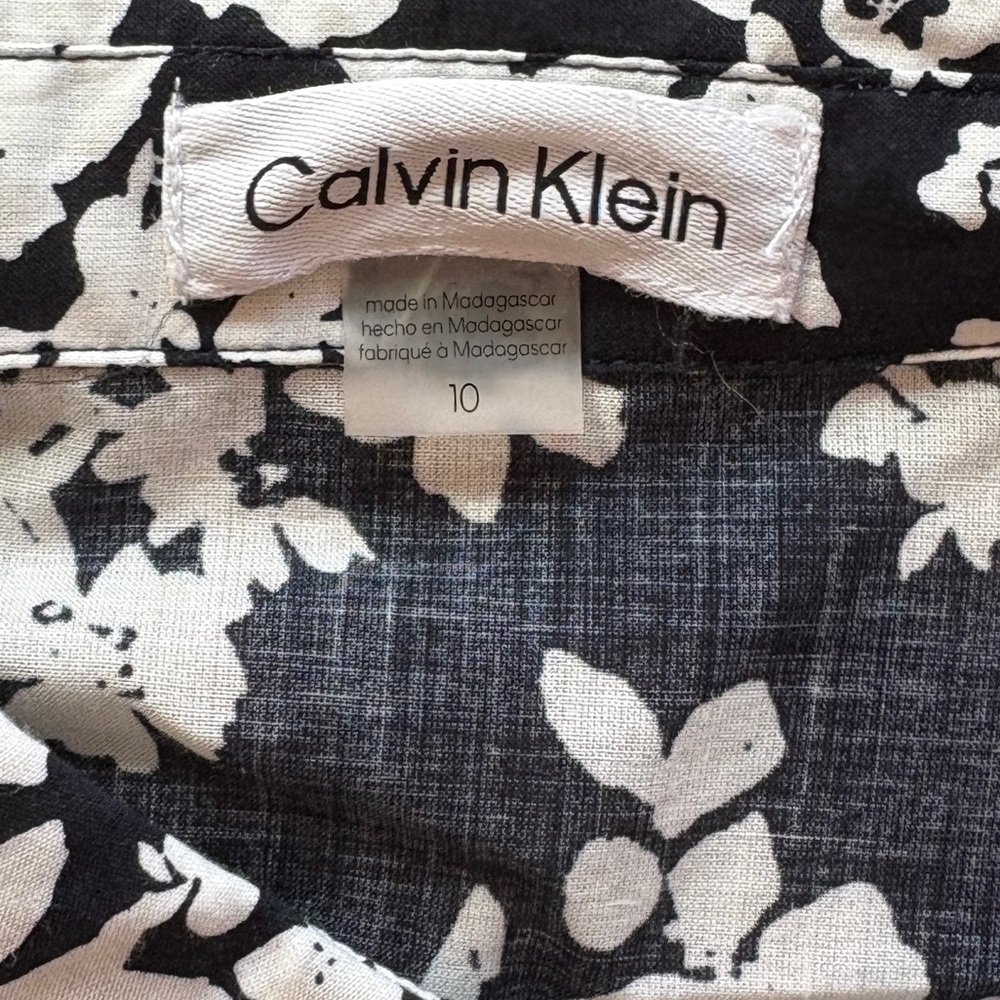 Calvin Klein Navy and White Floral Dress 10 - Picture 3 of 7